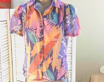Vintage 70s Wonderfully Thin  Hawaiian Print Shirt by Fritzi / S M