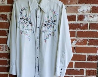 Camisa vaquera vintage de los años 60 y 70 con bordado de punto de cadeneta y ribete de perla con bolsillos con diseño de sonrisa, talla M/L
