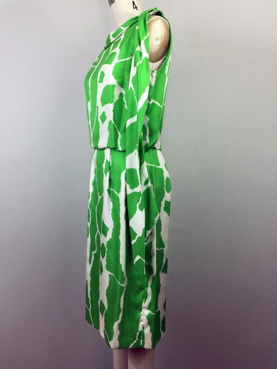 Vintage 60s Suzy Perette Dress Green and White Op… - image 3