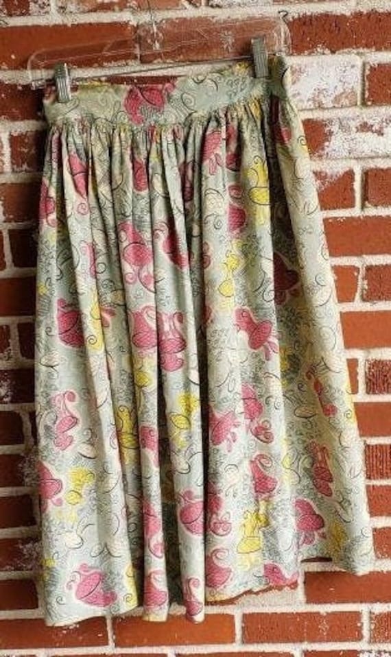 Vintage 1940s Rayon Novelty Print Skirt  RARE 27"W