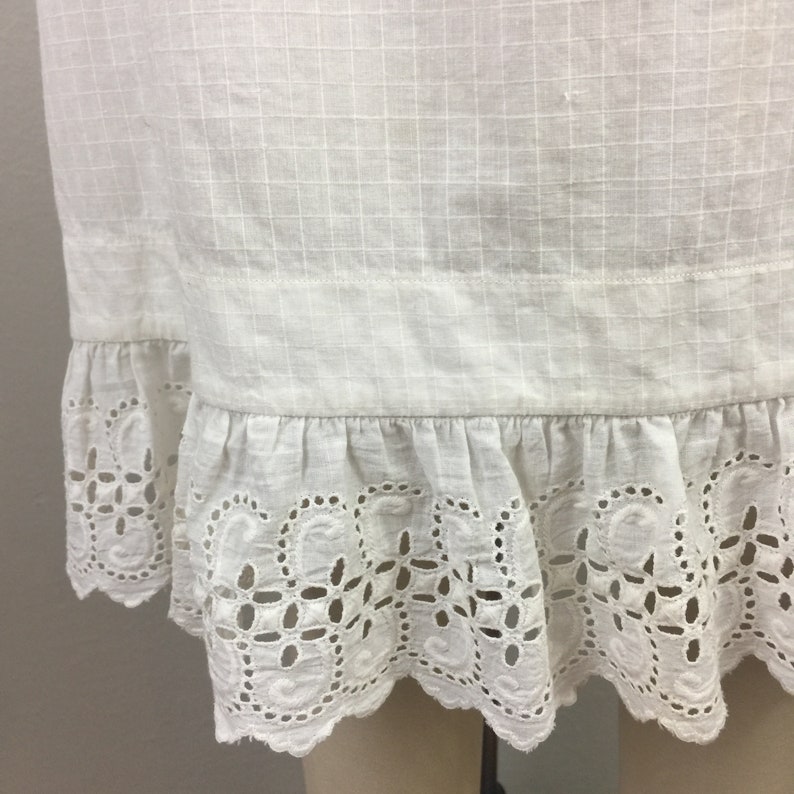 apron antique vintage Victorian Edwardian White Cotton w/ Eyelet Ruffle Trim image 4