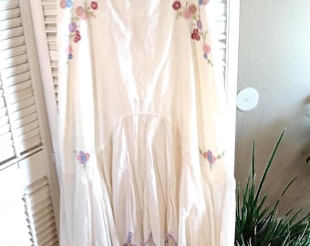 Vintage J Jill  Ivory Linen Skirt w/Beautiful Pastel Appliques / Scallop Hem / Tag On / Sz 12