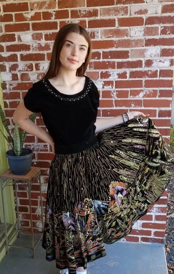 Vintage 40s/50s Mexican Velvet Hand Painted Sparkl