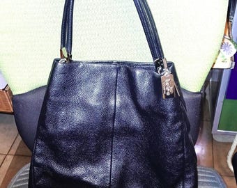 Vintage COACH Madison Phoebe Tumbled Black Leather 3 Section Shoulder Bag