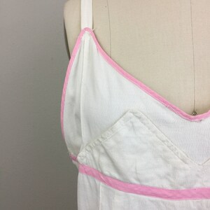 Vintage 1920s White Cotton Sundress w/ Pink Trim 20s Flapper Dress Deco M/L image 3