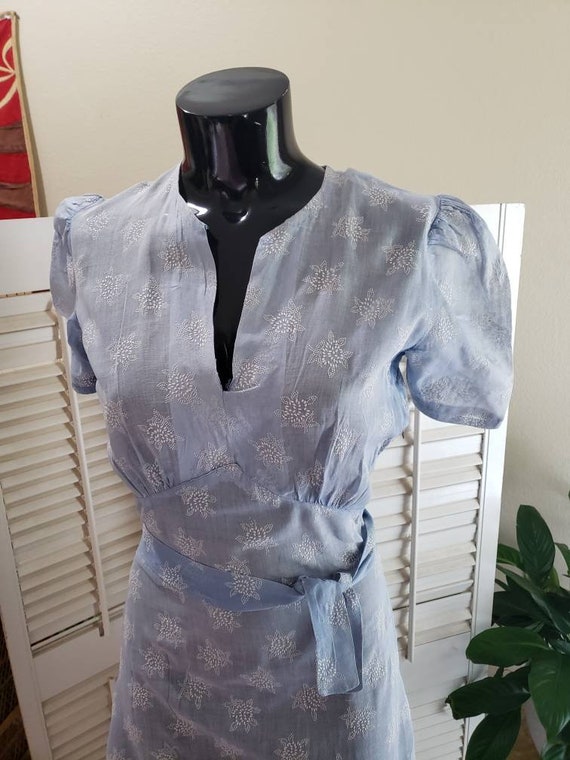 Vintage 1930s Gorgeous Sheer Blue/white Day Dress… - image 1