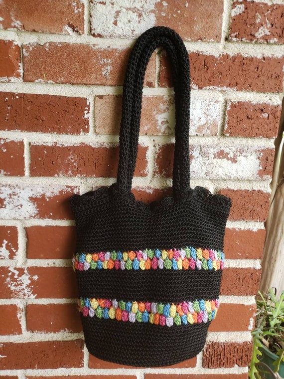 Vintage 60s Black Hand Crochet Bag w/Splashes of … - image 4