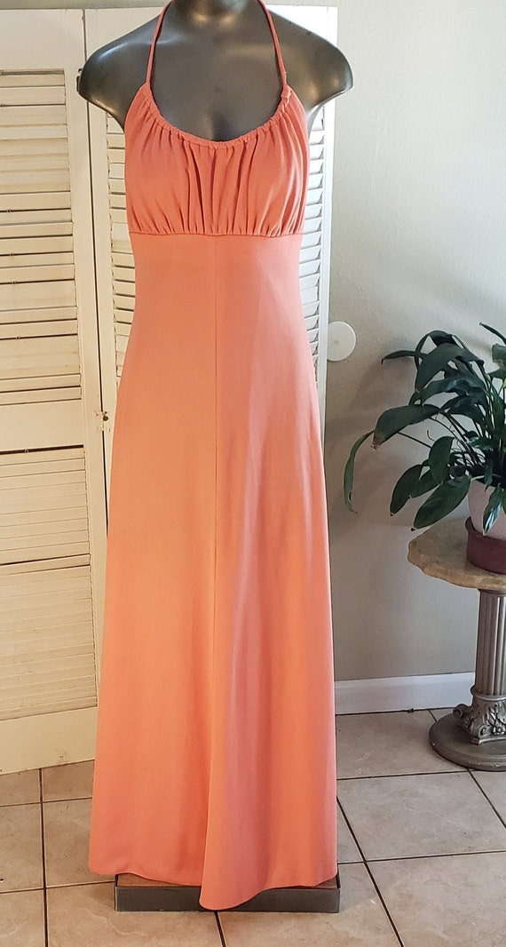 Vintage 60s/70s Peach Color Halter Dress /Maxi Dr… - image 5