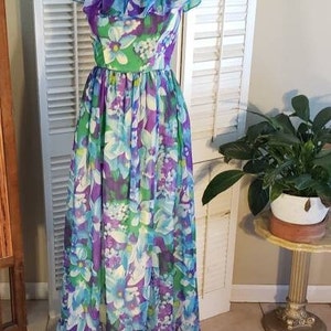 Vintage 60s Floral Maxi with Ruffled Bodice / Union Label image 2