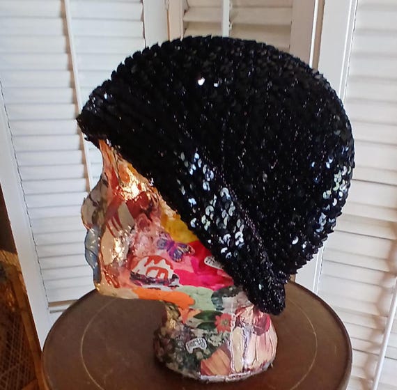 Rare 1970s HALSTON Glossy Black Sequin Skull Cap Cloche / S 