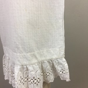 apron antique vintage Victorian Edwardian White Cotton w/ Eyelet Ruffle Trim image 8