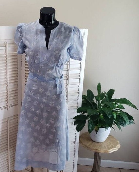 Vintage 1930s Gorgeous Sheer Blue/white Day Dress… - image 2