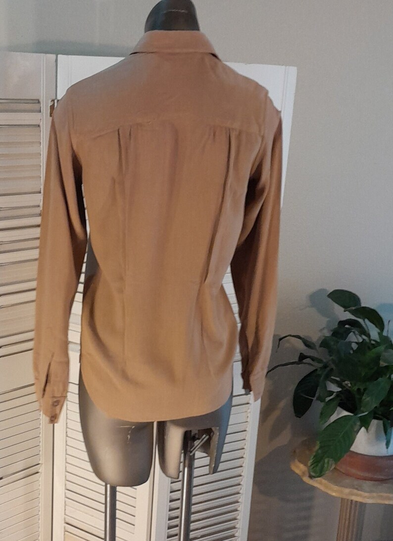 Vintage 30s 40s Blouse w/Pockets /Neutral Color / S image 6