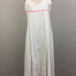 Vintage 1920s White Cotton Sundress w/ Pink Trim 20s Flapper Dress Deco M/L image 2