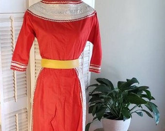 Vintage 50s/60s Red Two Piece Set Blouse and Capri Pants Custom Made  RARE