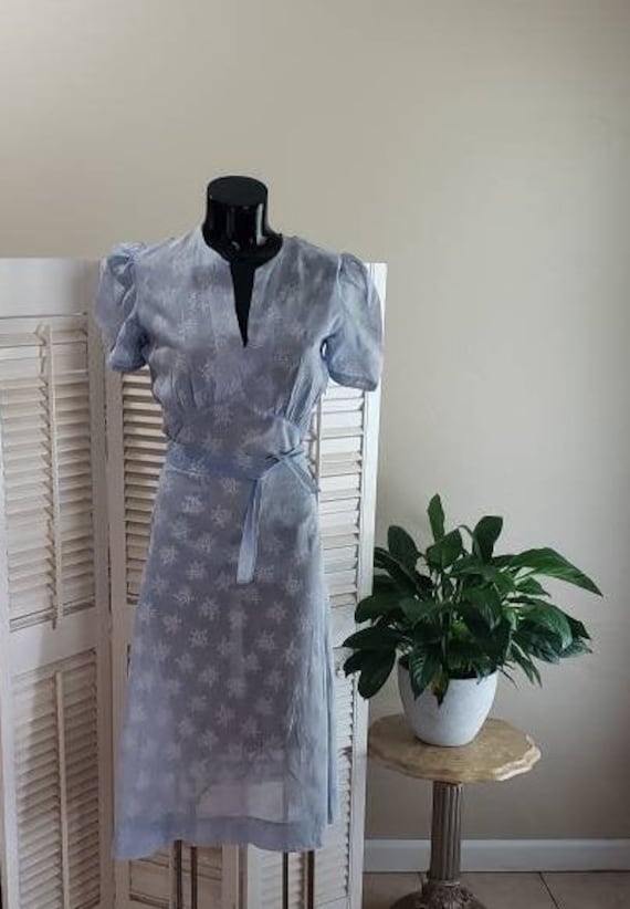 Vintage 1930s Gorgeous Sheer Blue/white Day Dress… - image 7