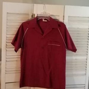 Vintage 60s/70s Red Bowling Shirt Leavenworth KS King Louie / USA Made / Commerce Bank / image 4