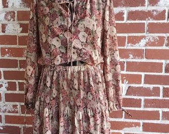 Vintage 70s Flowy Floral Dress Skirt Top Accordion Pleat Sheer Casual Corner Union Label USA  S/M