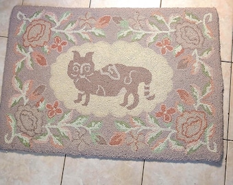 Vintage 30s Handmade Cotton Rug / Charming American Vintage Wool Hand Hooked Cat Themed Rug