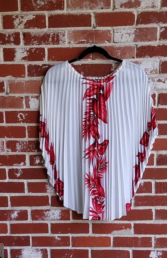 Vintage 60s70s Tiki Top Hawaiian Top Accordian Ple