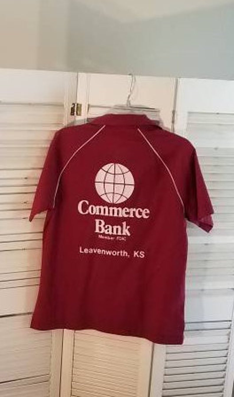 Vintage 60s/70s Red Bowling Shirt Leavenworth KS King Louie / USA Made / Commerce Bank / image 1