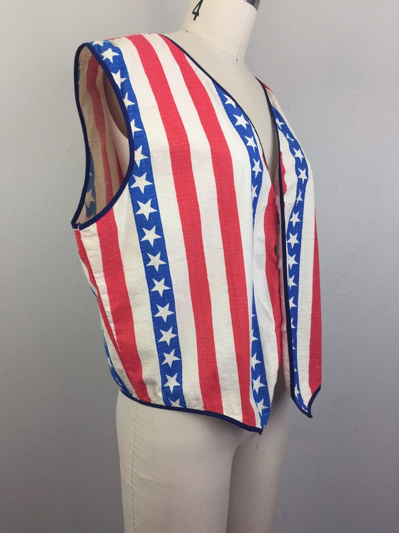 Vintage 60s Paper Vest Stars and Stripes Red White Blue Novelty Mod RARE M/L image 3