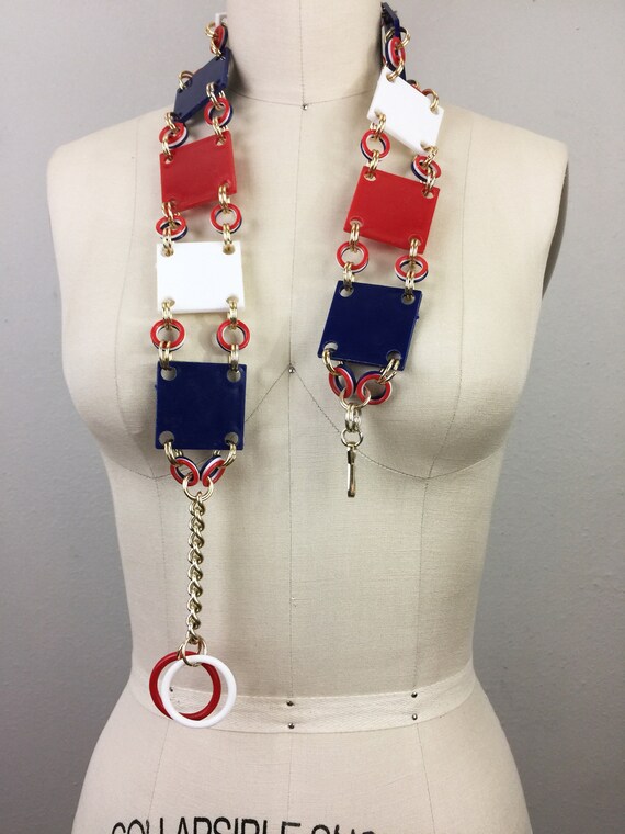 Vintage 60s Plastic Chain Link Belt Red White and Blu… Gem
