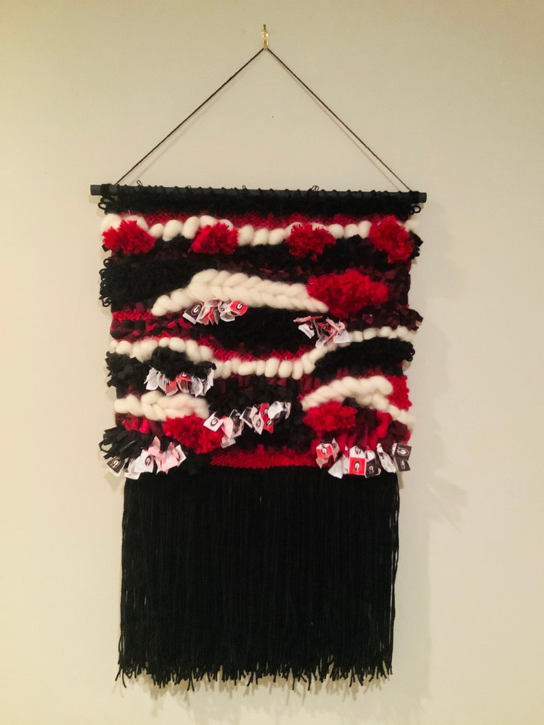 Wall decor GEORGIA FOOTBALL TEAM woven wall hanging Hand weaving.