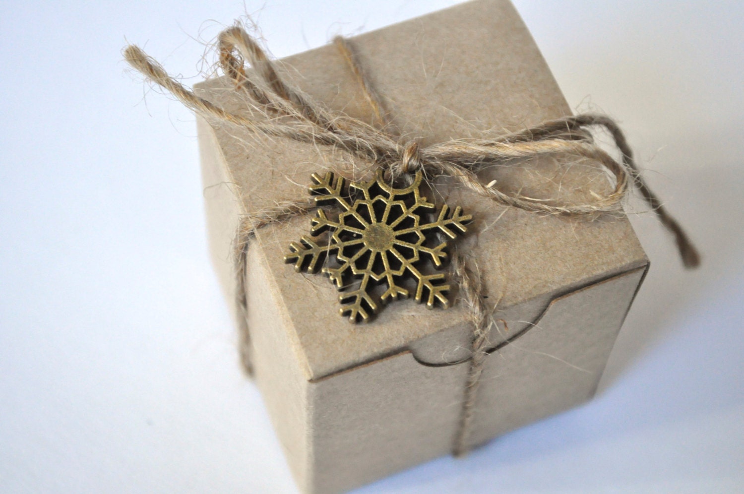 Winter wedding winter themed decor favor boxes winter favour boxes winter party favor snowflake favors wedding favours