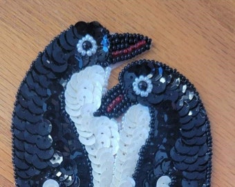 A Pair of Penguins Beautiful Sequins and Beads Sew or Glue Applique - New in Package