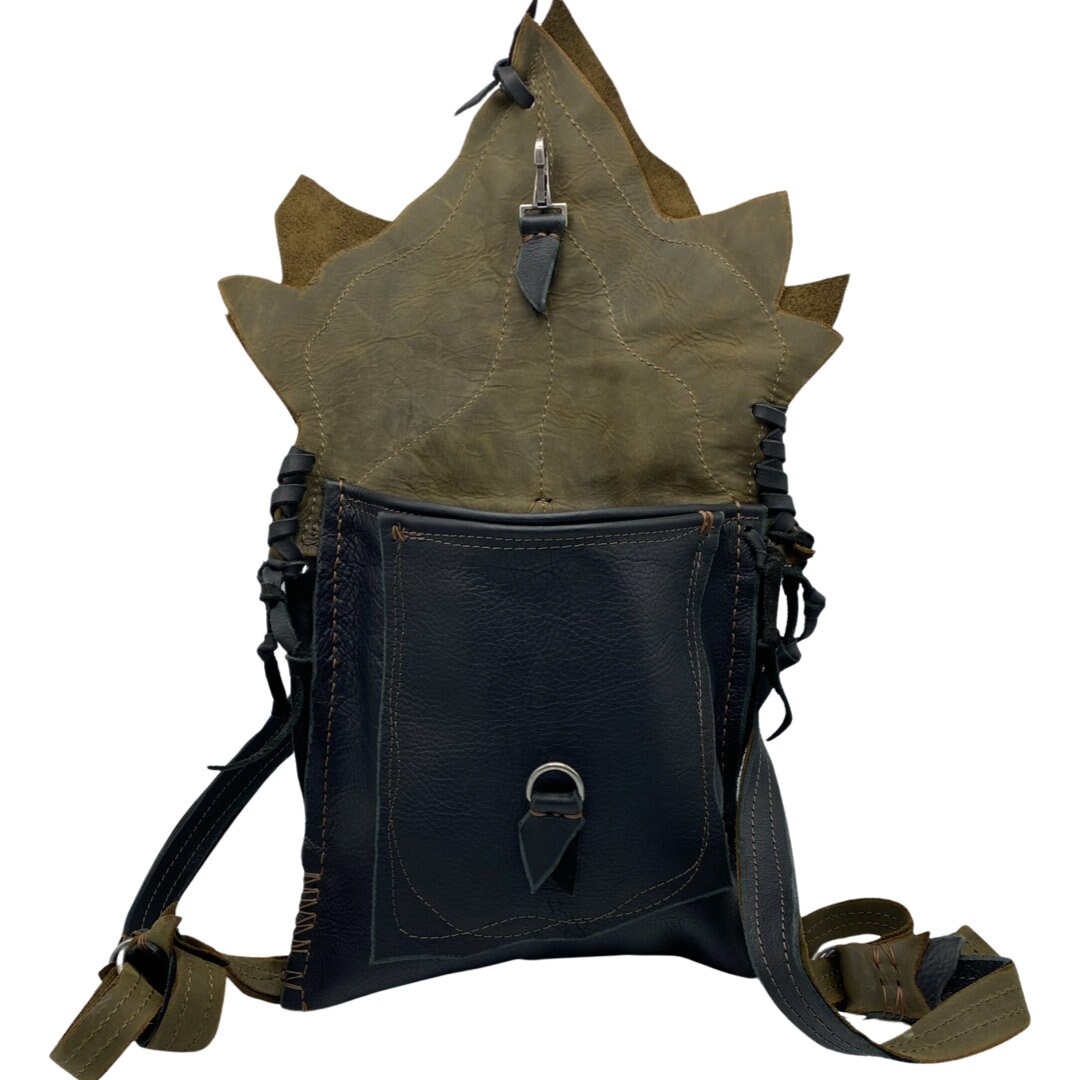 Handmade Leather Backpack Purse: Fairy Grunge Leaf Bag - Etsy display picture 3