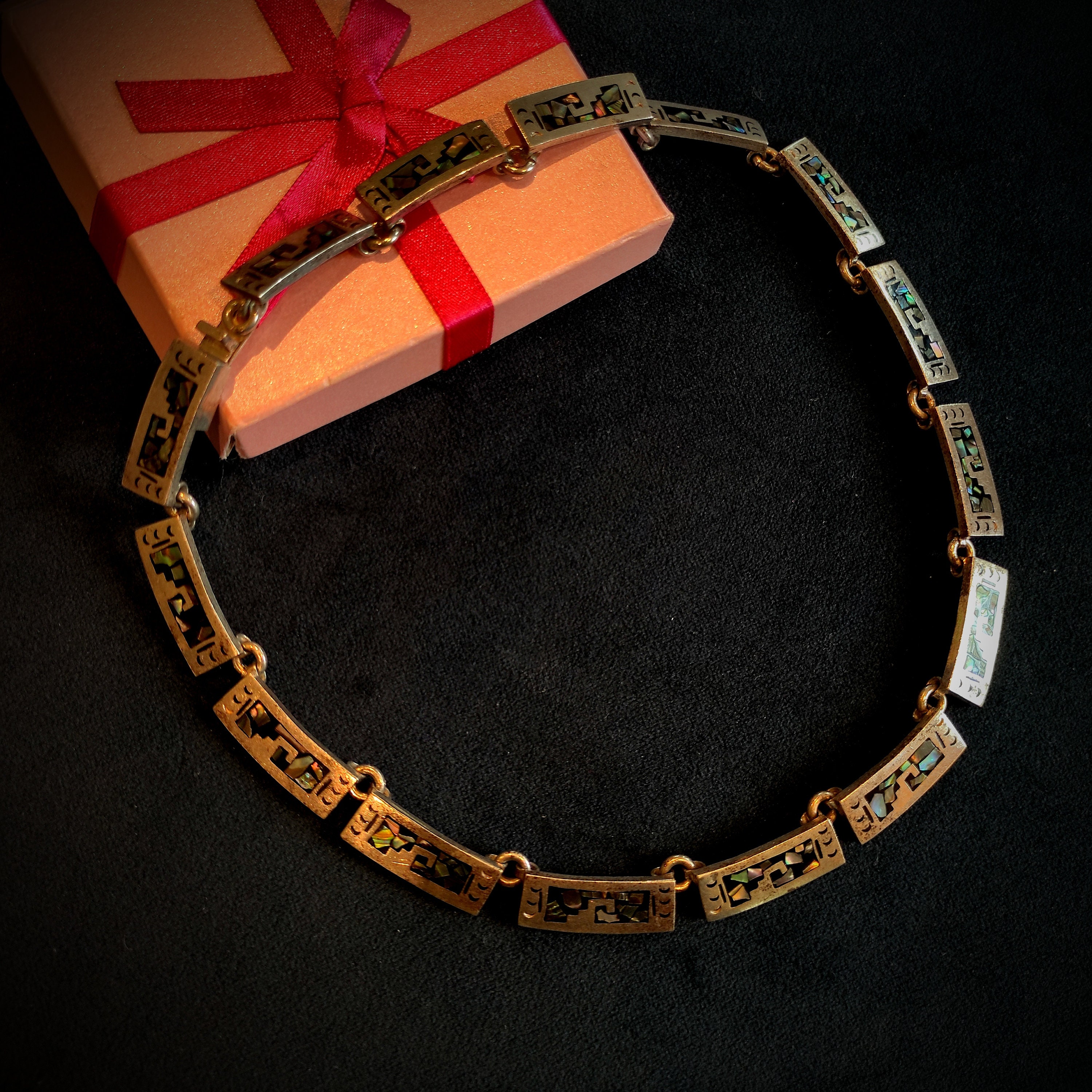 Vintage Sterling Silver Heavy Mexico Mexican Necklace with Mother of Pearl Inlay