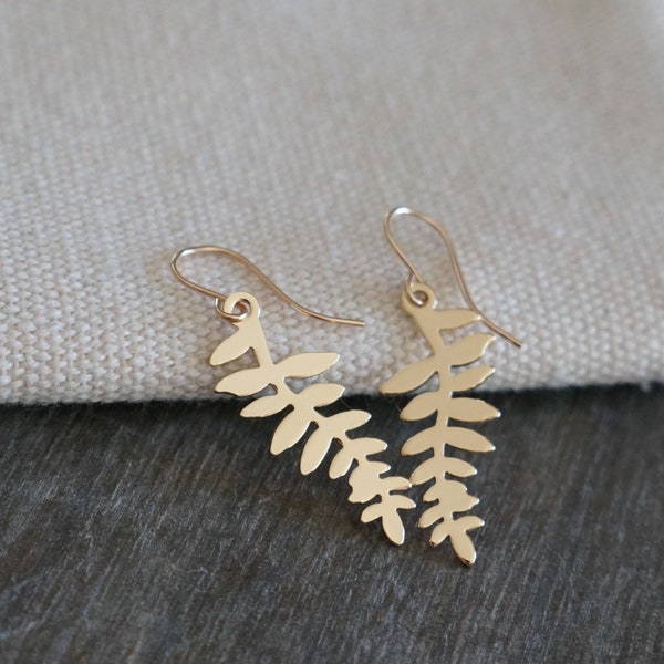 Fern Earrings in Gold // Dainty Gold Fern Fronds on 14k Gold Filled Ear Wires • Woodland Jewelry • Nature Lover Earrings