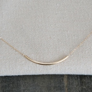 Skinny Gold Curved Bar on a 14k Gold Filled Chain, Sliding Bar Necklace, Everyday Jewelry, Gift for Her