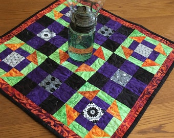 Quilted Halloween Table Topper | Handmade Quilt | 20" Square Table/Wall Quilt