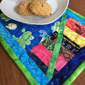 Handmade Quilted Snack Mat, Fun and Colorful Mug Rug, Frog and Dragonfly Mug Mat