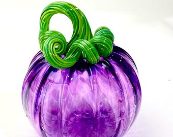 Calabaza de vidrio morado soplada a mano tamaño personalizado