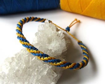 Blue & Yellow Friendship Bracelet/Bohemian/Wristband Handmade/Woven/Braided with Wax Strings. Adjustable sliding knot. Réf.FPjauBleu