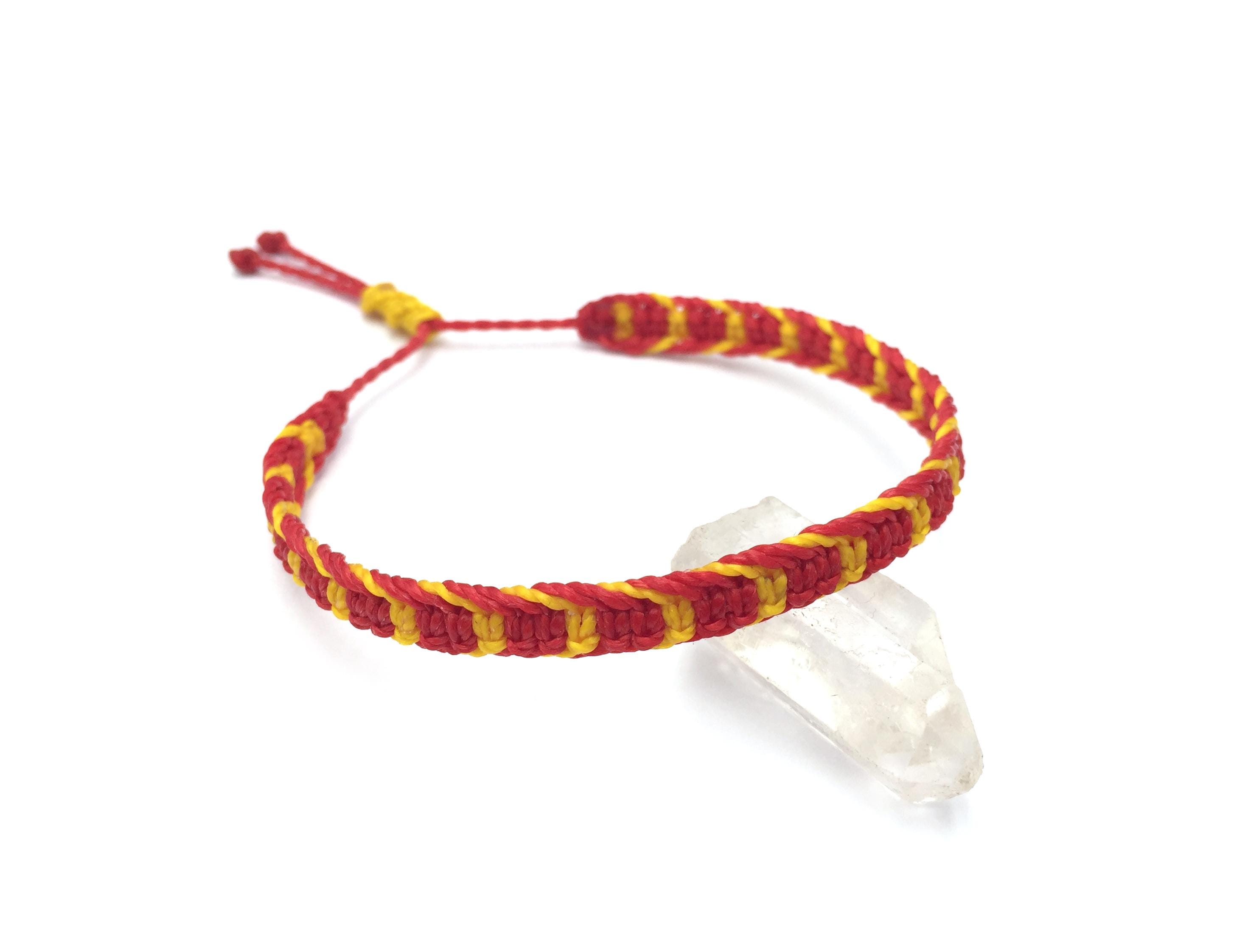 Bracelet Macramé Rouge & Jaune – Fait Main En France, Fil Ciré Résistant à L’eau, Ajustable Unisexe – Symbolique Espagne/Catalogne