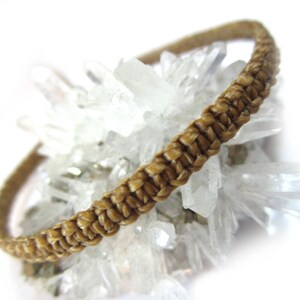 Light Brown Friendship/Bohemian/Surf Bracelet Knot Macrame Handmade with Waxed Cords Réf.PP604