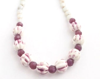 White & Mauve Beaded Necklace