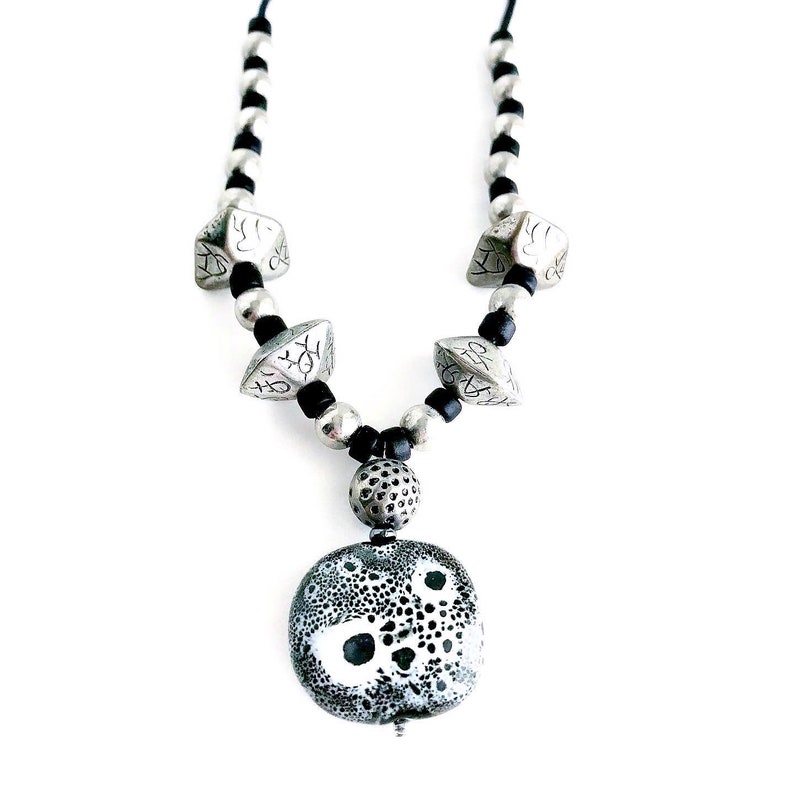 Silver Black & White Jewelry Set image 7