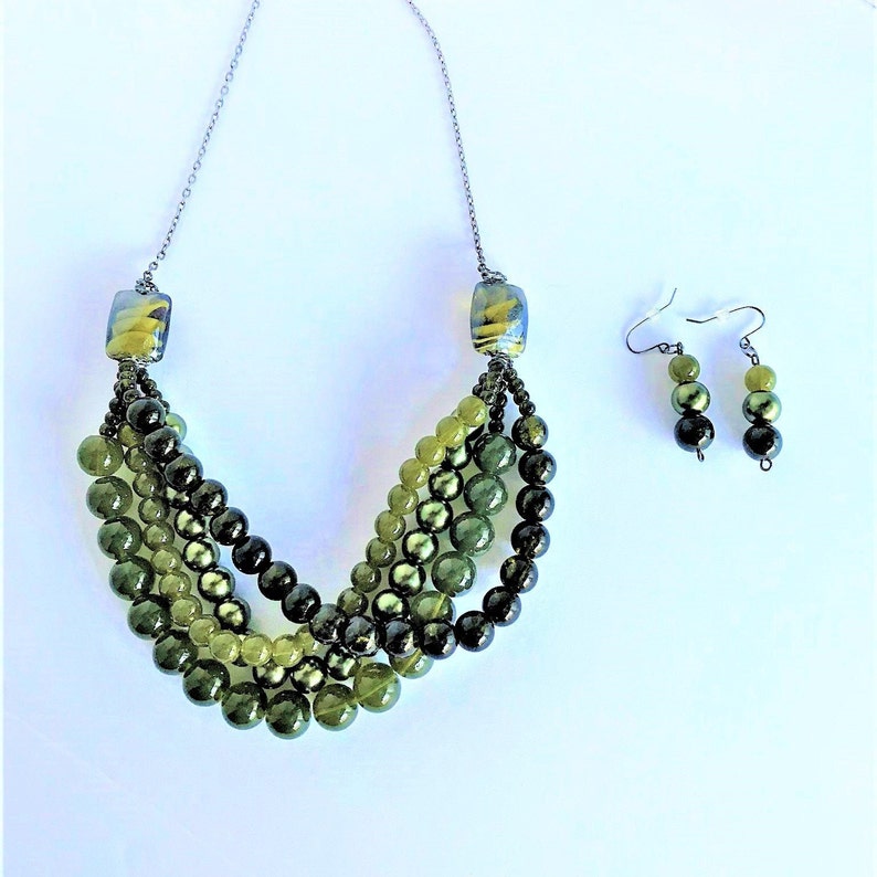 Olive Green Swirl Layered Set