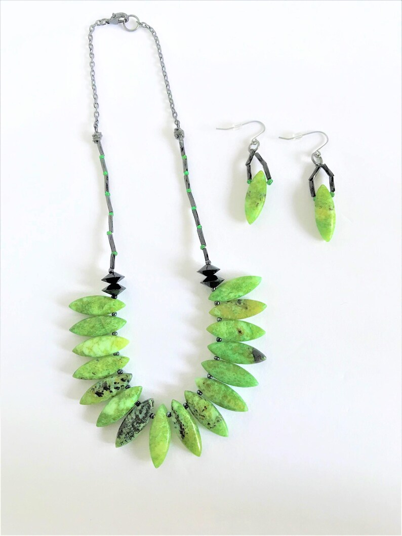 Green Spikes Gemstone Set