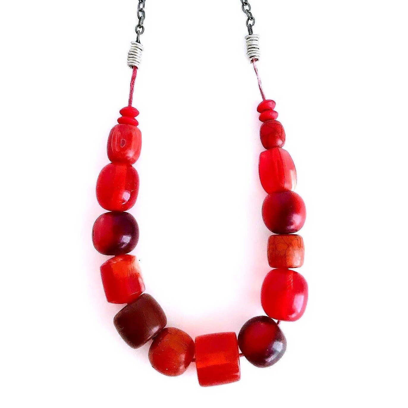 【送料無料・SHOP ORIGINAL 】BEADS NECKLACE　赤 送料無料・SHOP ORIGINAL 】BEADS NECKLACE赤