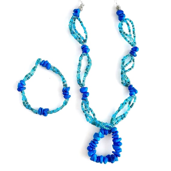 Beautiful Bright Blue Turquoise Stone Beaded Jewelry Set