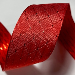 5 yards 1 1/2 inch breed Hoge kwaliteit Rode Argyle Ribbon Diamond Patroon met Rode Metallic Accenten Lengte is continu en naadloos!