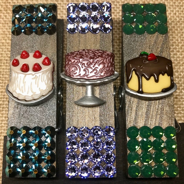 Set of 3 Multi-purpose CAKES Magnetic clips with Swarovski crystals. FREE gift wrapping included!