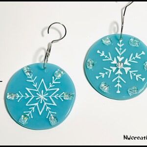 Turquoise and white SnowFlake, Fused Glass Snowflake, dichroic glass SnowFlake Ornament, Hand painted Glass Snow Flakes Sun-Catcher