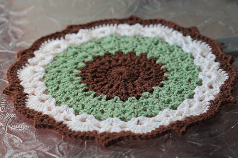 Crochet Mint Chocolate Chip Mandala Doily Pattern Listing for PDF Pattern only image 4